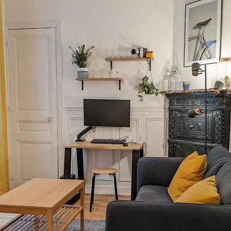 2 Steps From Montmartre Apartman