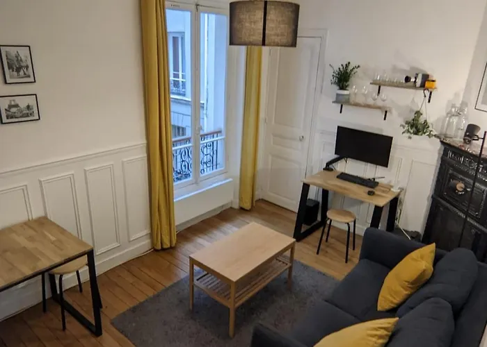 2 Steps From Montmartre Apartamento *