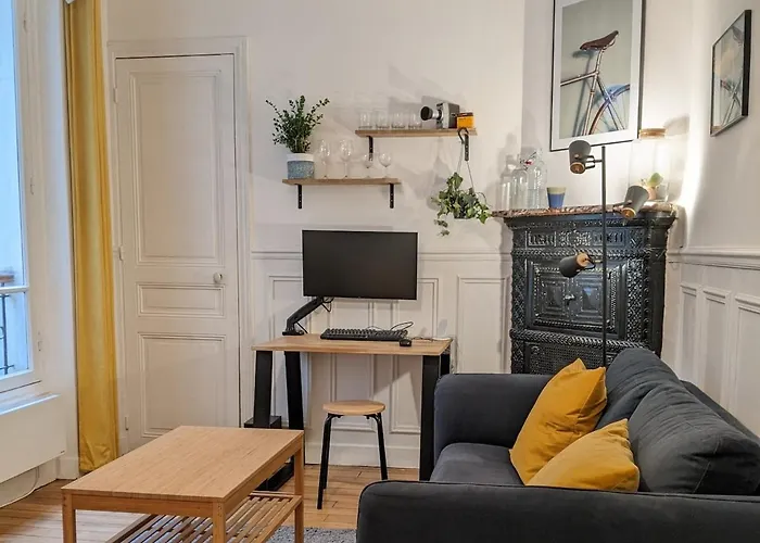 2 Steps From Montmartre Apartamento