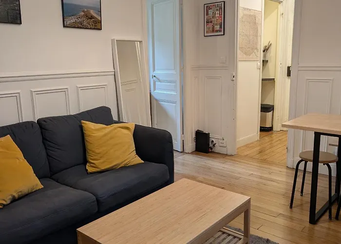 2 Steps From Montmartre 아파트 파리