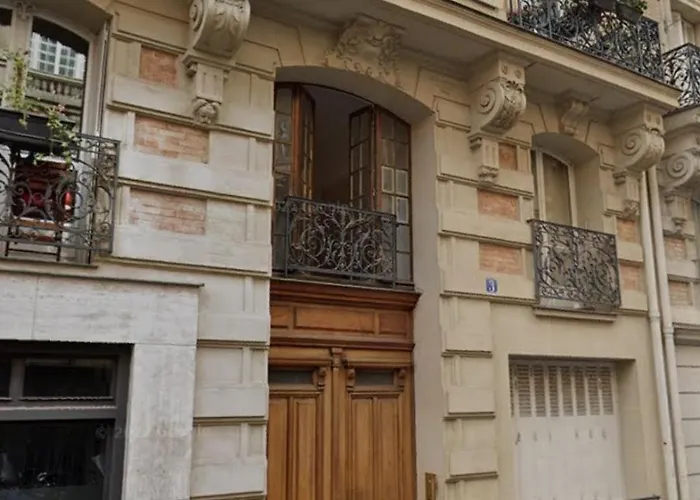 2 Steps From Montmartre * 파리